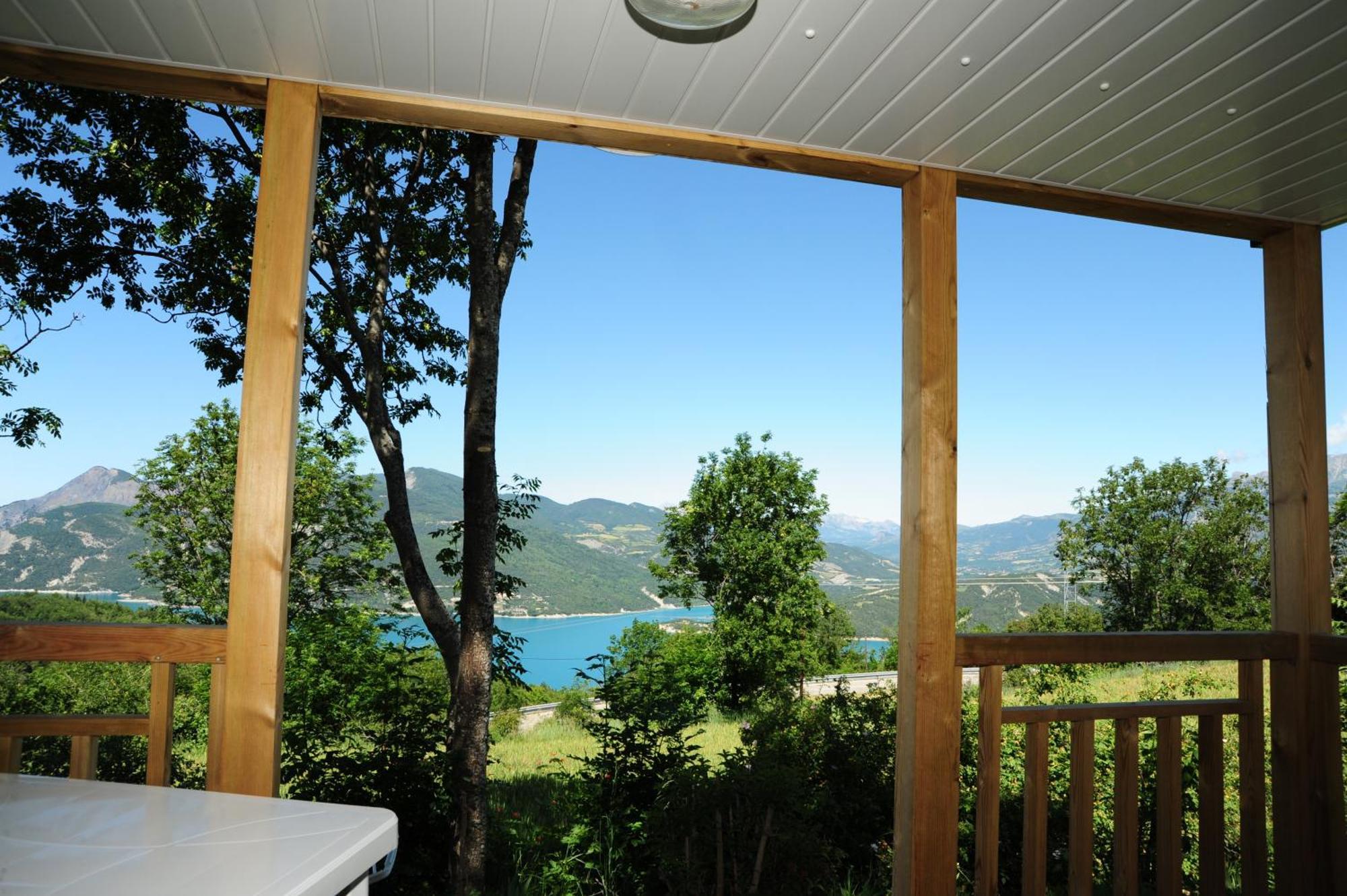 La Palatriere Hotell Le Sauze-du-lac Exteriör bild